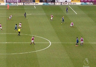 亚冠积分榜-【英超】奥巴头筹扎卡送礼 阿森纳压哨中柱1比1客平